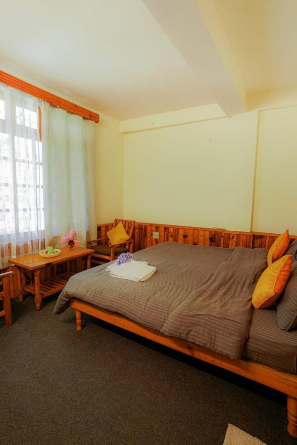 Mars Monkey Hostel & Cafe Manāli Kültér fotó