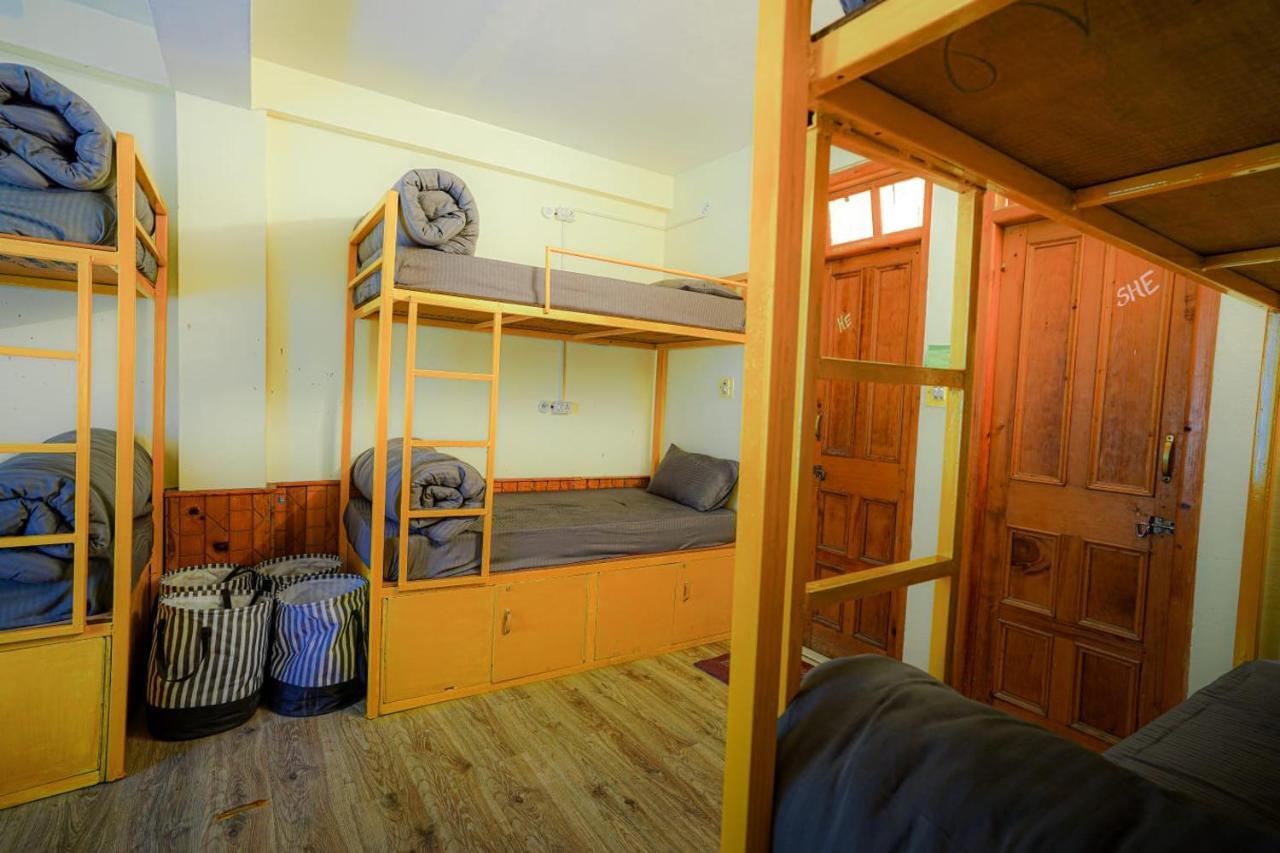 Mars Monkey Hostel & Cafe Manāli Kültér fotó